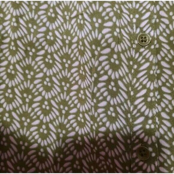 Eddie Bauer Shirt Ladies Extra Small Army Green Lavender Sleeveless V-Neck - Picture 4 of 7